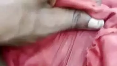 Desi XXX girl’s young pussy eats her boyfriend’s big dick outdoors MMS