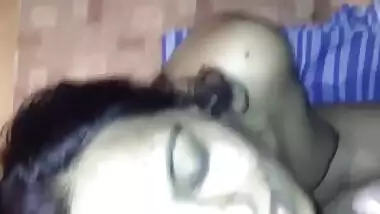 Bhabhi face fill with cum