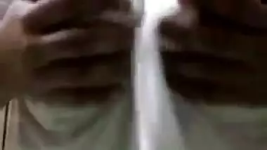 Mumbai chubby girl showing off big boobs