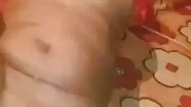 Desi sex MMS of a village couple fucking at midnight – Part 1