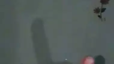A village lady’s Tamil blowjob makes her man cum