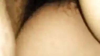 GF makes her lover’s dick hard and enjoys chuda chudi