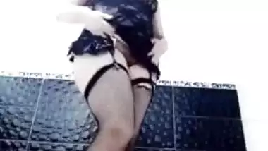 Chubby Arab wife taking her nude 2 videos part 2