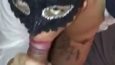Indian desi girl giving blowjob to her bf with clear hindi audio and cumshot