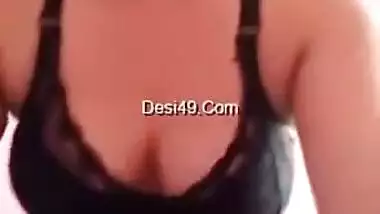 Whorey Indian comes out of shower with naked XXX body and dresses up