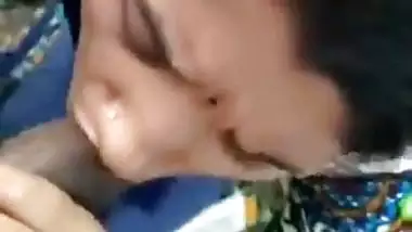 Dehati outdoor cock sucking