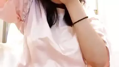 Today Exclusive- Most Demanded Hot Indian Girl Strip Her Cloths And Nude Dance And Showing Boobs Part 4