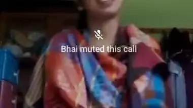 Indian video call sex chat of horny GF viral clip
