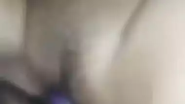Desi XXX babe have secret sex affair with lover during her husband’s absence MMS