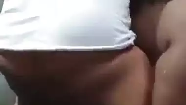 Telugu lady sucks a dick and enjoys standing sex