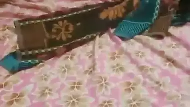 Hindi bf of an old man enjoying with his daughter-in-law