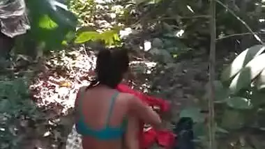 Young lovers caught fucking in the outdoor by local guys