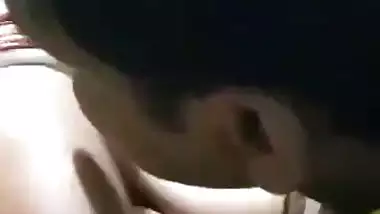 Mature affair bhabhi boob press in blanket viral MMS