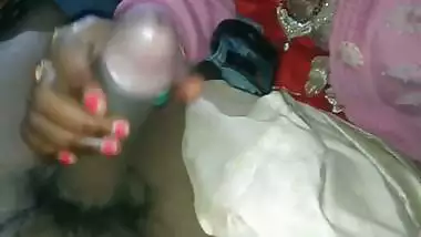 Bihari Bhabhi gives a desi blowjob to his Devar at midnight