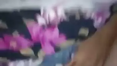 Sweet Desi chick gets her mouth and XXX pussy nailed by horny guy