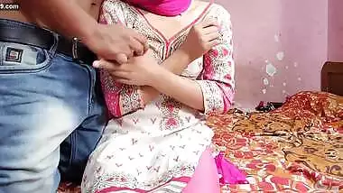 By giving the beauty of sister in law, the uncle on the side did not agree to it