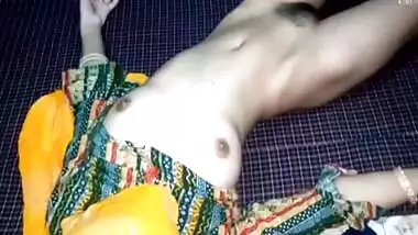 Bhabhi Ki Gori Gaand Dekhkar Lund Khada Ho Gya Hindi Voice - Devar Bhabhi