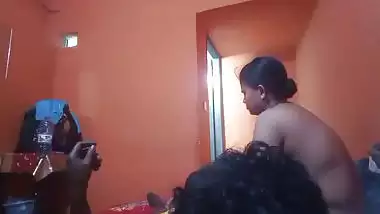 Local OYO room booking for sex affair bhabhi by lover
